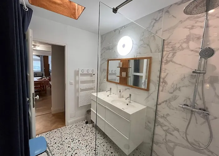 Cosy Et Atypique Rdc Centre Apartamento